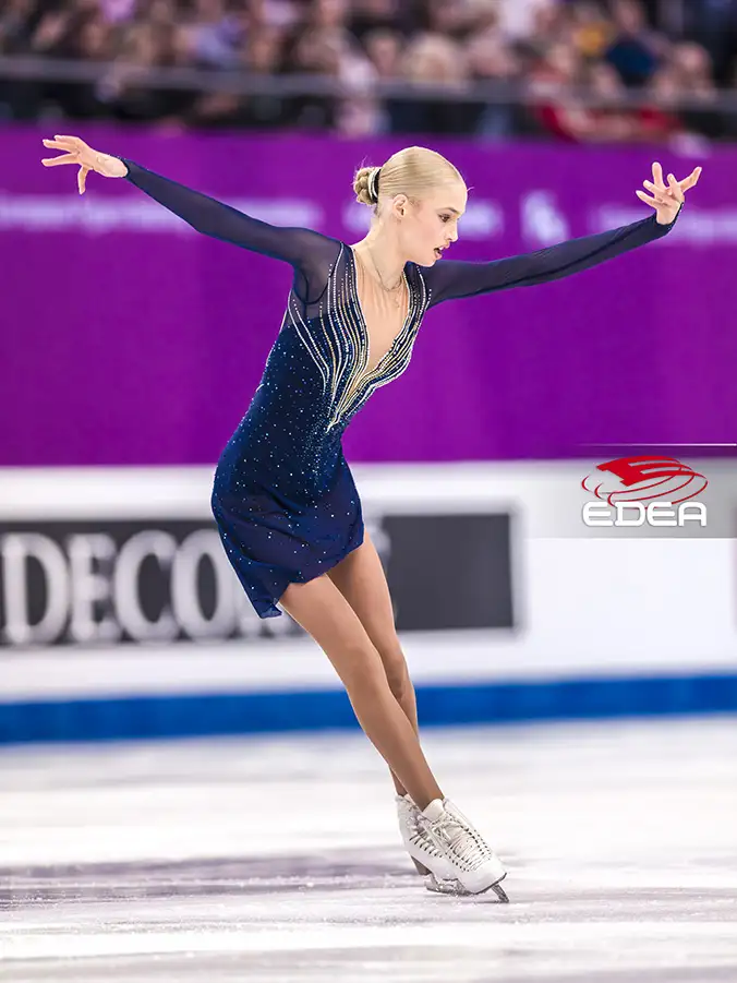 Ice Gallery Skates U.S.